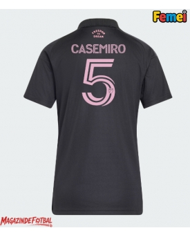 Inter Miami Casemiro #5 Tricou Fotbal Replică 2026-27 Femei Deplasare Inter Miami Casemiro #5 Tricou Fotbal Replică 2026-27 Femei Deplasare